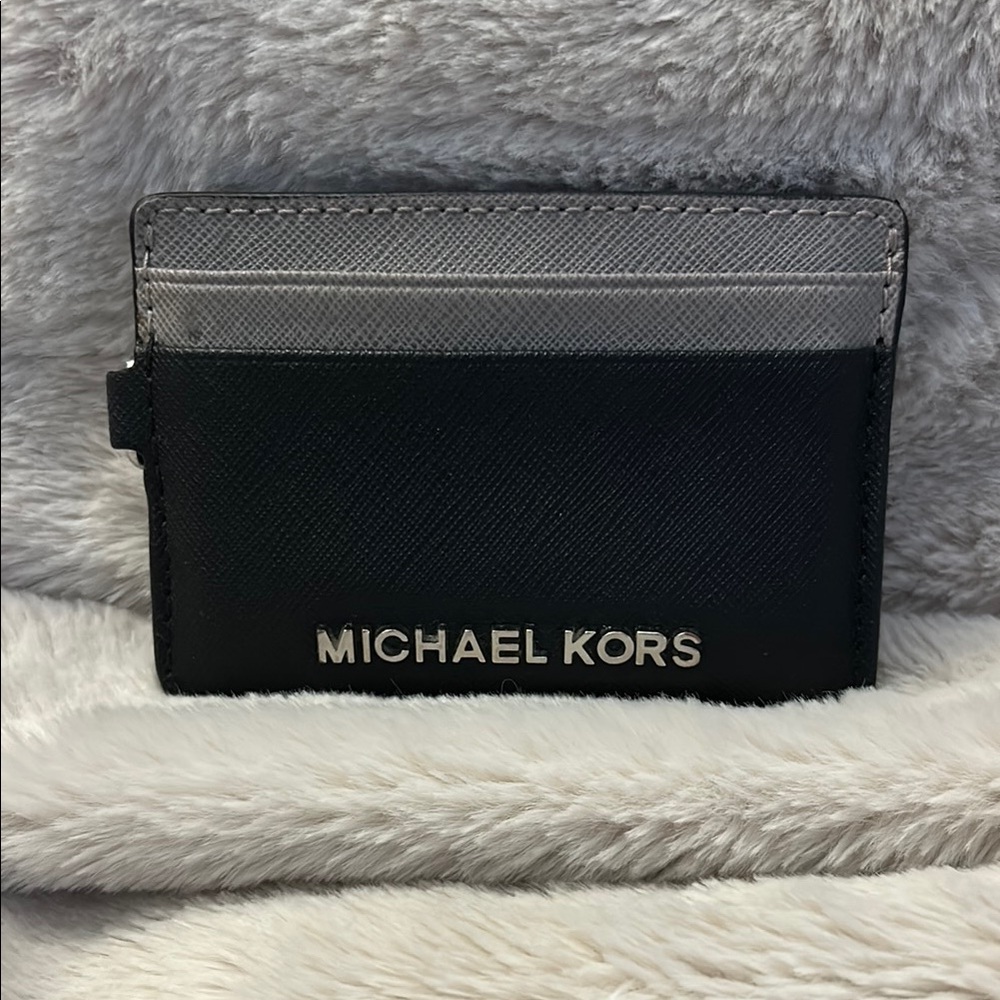 EUC Michael Kors Black and Gray Card Holder